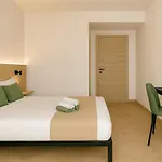 Hostal Parisien