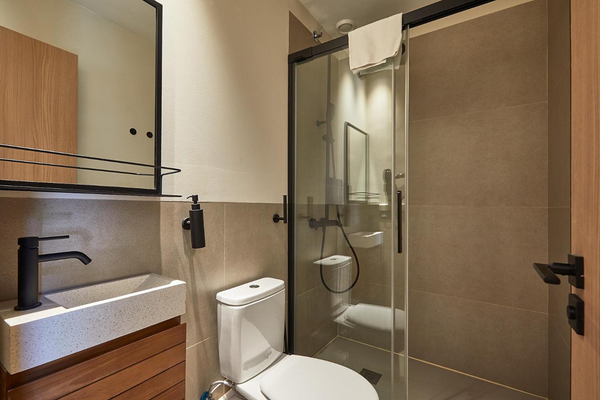 Ella Boqueria Guest house 2*